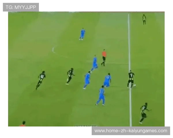 中场直塞+插上头球:打造绿茵场上的默契配合 中场直塞+插上头球:打造绿茵场上的默契配合